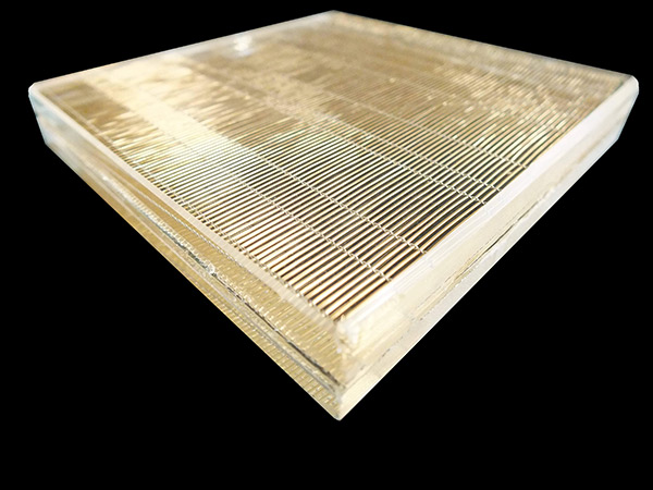 Vidrio laminado de malla metálica 01