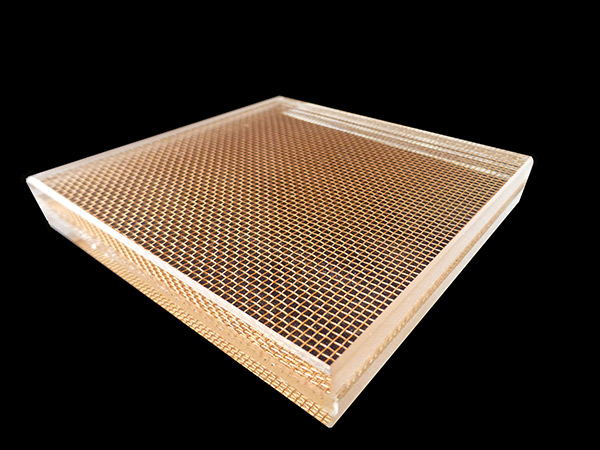 Vidrio laminado de malla metálica 01