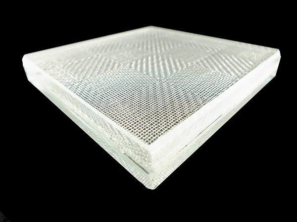 Vidrio laminado de malla metálica 01